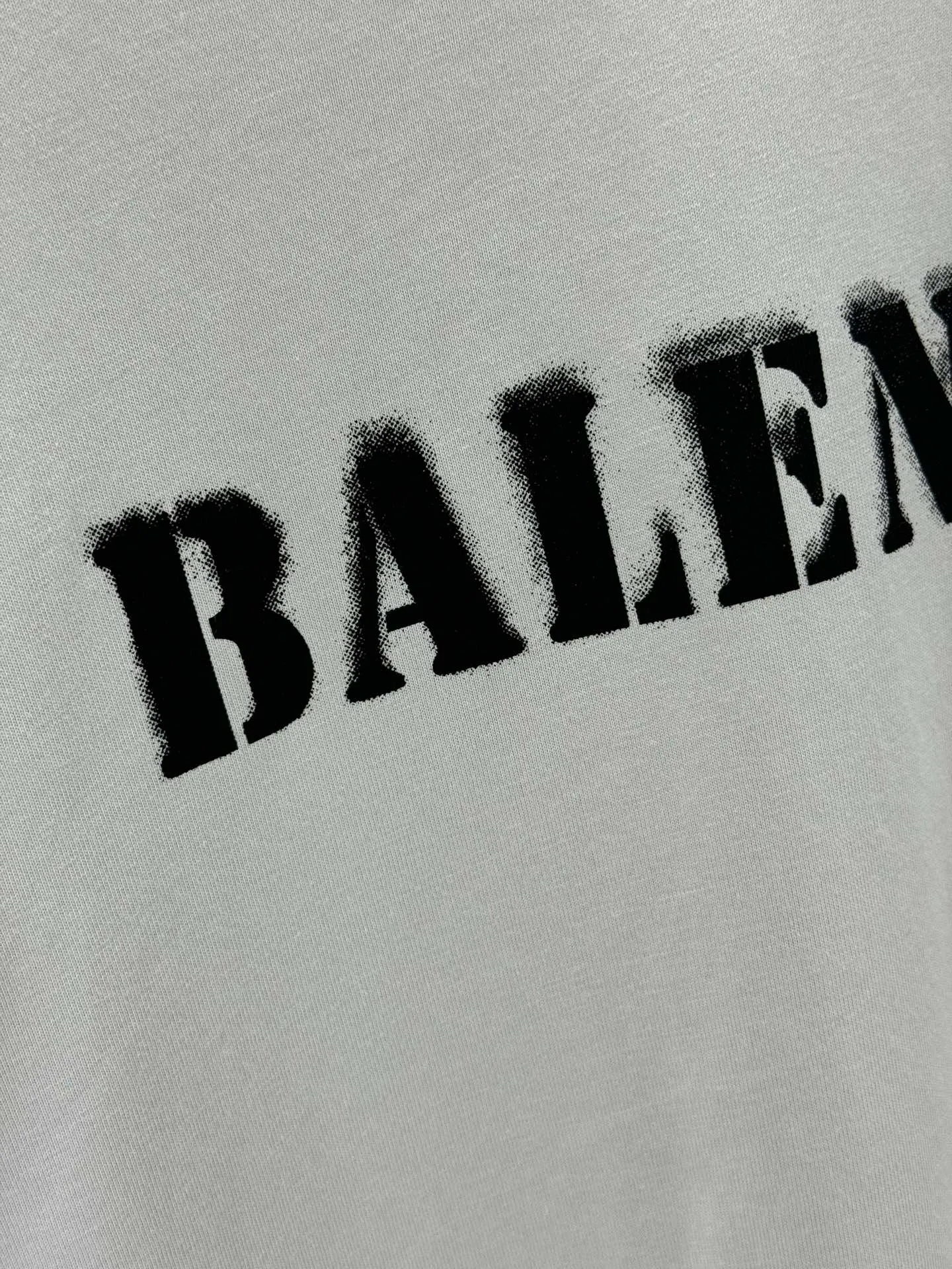 BALENCI*GA logo . 280g ， . .os Same Style -Color：Black White -SIZE：XS S M L 8605#